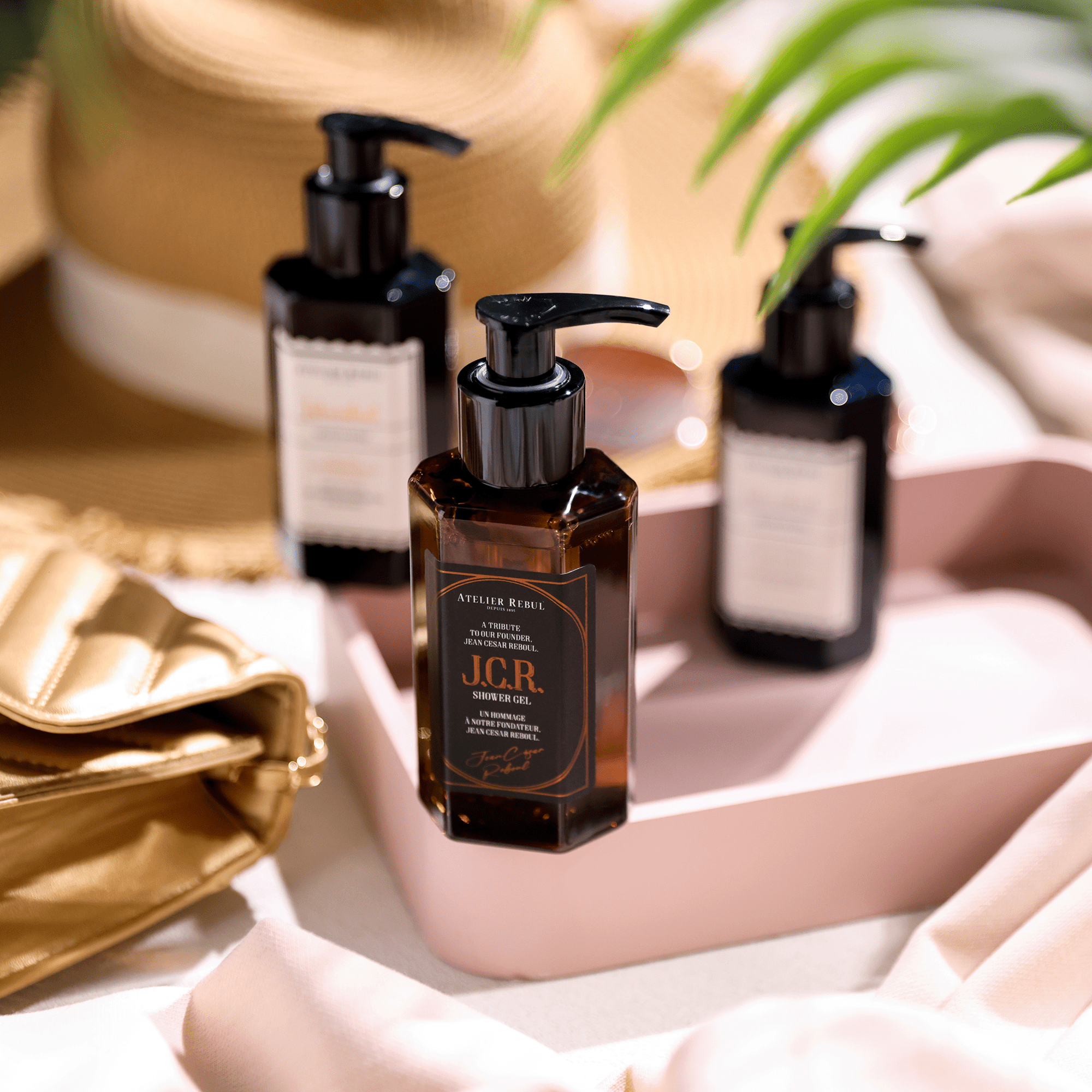 J.C.R. Douchegel 100ml - Atelier Rebul